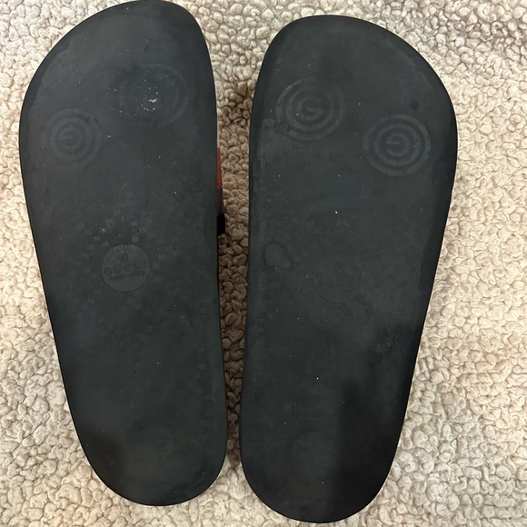 Gucci slides main image 4
